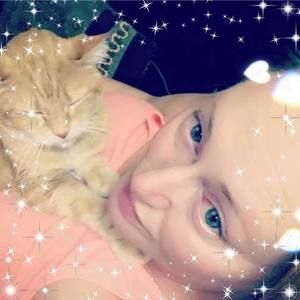 Meet your Posher, April